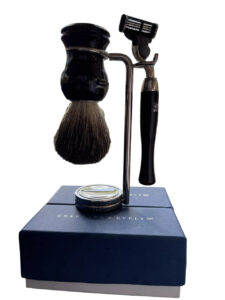 Set Crabtree & Evelyn: Crabtree & Evelyn, Shaving Razor, 5 Blades + Crabtree & Evelyn, Face Shaving Brush